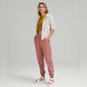 Lululemon Stretch High Rise Jogger - spiced chai